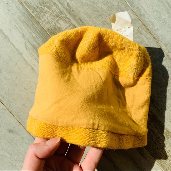 Oakley Pro 100%Wool High Visibility Thin Soft Ski Hat display picture 3
